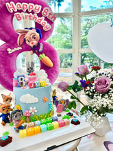 Load image into Gallery viewer, Animal city themed jelly cake with decorative toys
